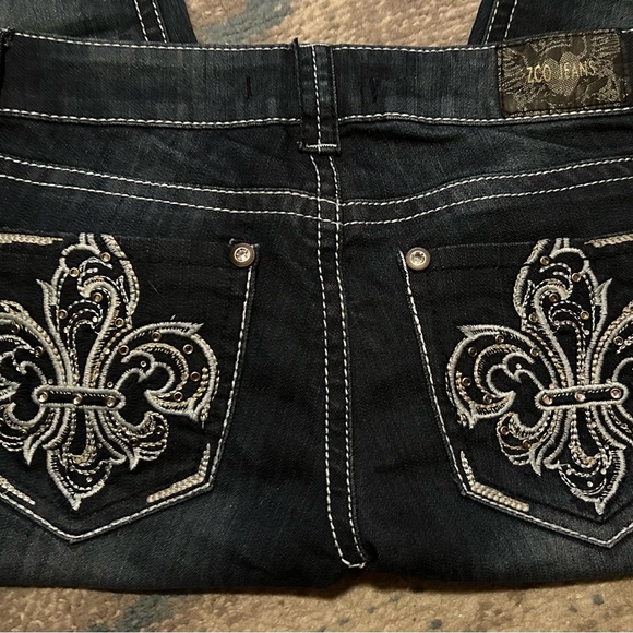 ZCO Size 7 Straight Leg Jeans - Picture 4 of 8